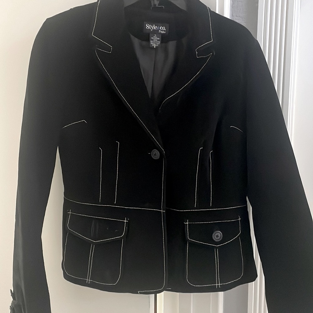 Never worn 100% leather/suede blazer (m)
